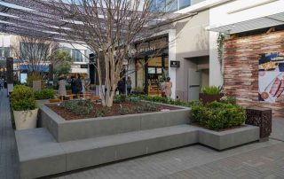 Outdoor Mall Landscaping