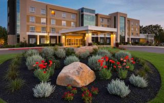hotel commercial landscaping